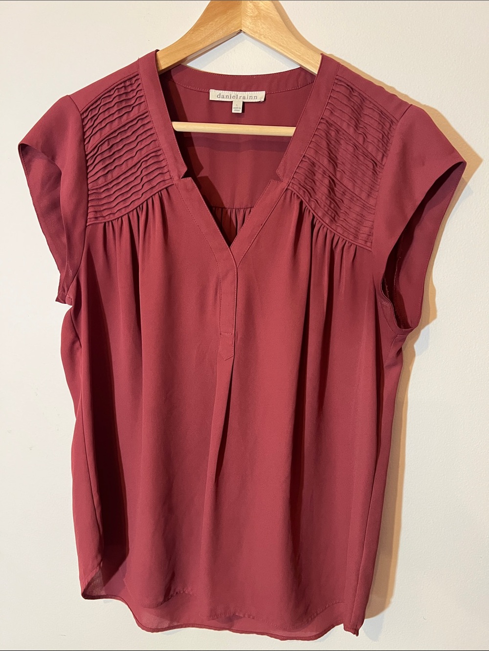 Daniel Rainn Cap Sleeve Pintuck V-Neck Blouse - Dusty Rose